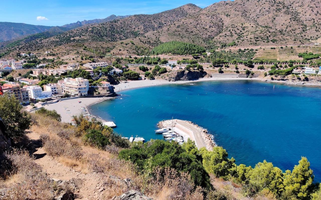 Apartaments Colera Εξωτερικό φωτογραφία